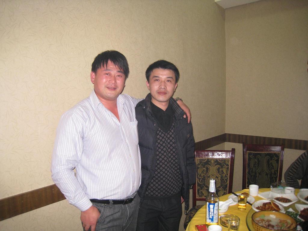 仲维佼 仲磊.JPG