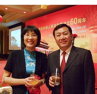 谁知道出国大使仲跻法德情况