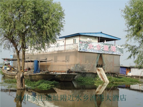 仲庄草庐今安在，杨柳依依思故乡